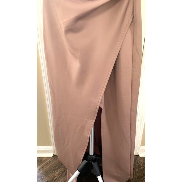 Sam And Jess Floral Applique Sleeveless Evening Gown - ACORN CHESTNUT Size 6 - Picture 5 of 15